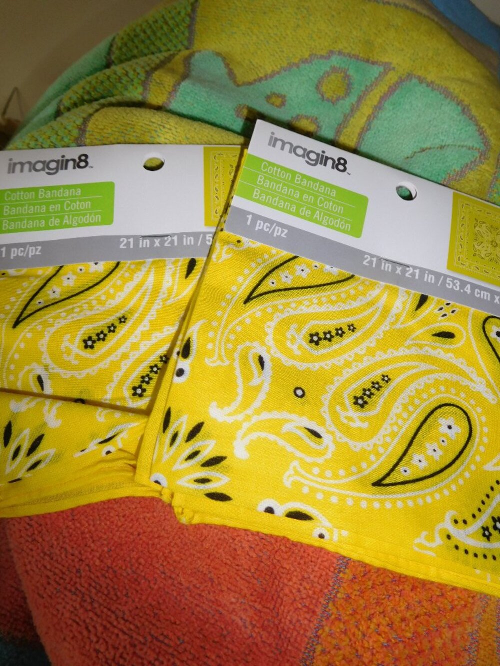 2 - Yellow Bandana's